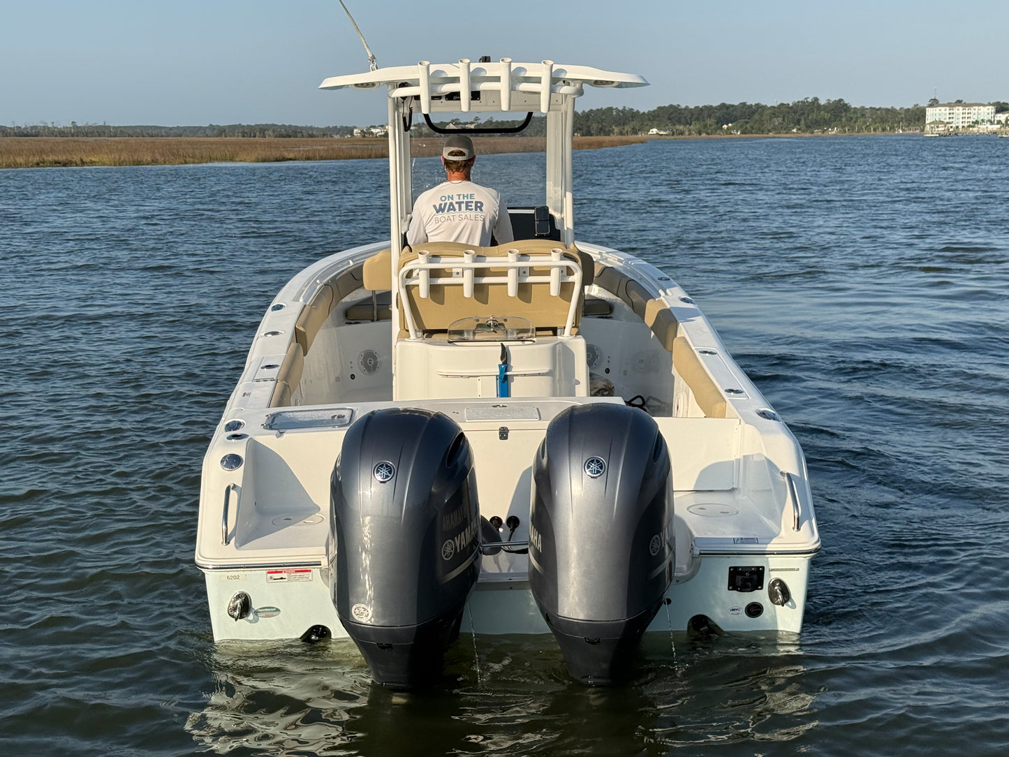 2017 Sea Hunt Gamefish 25