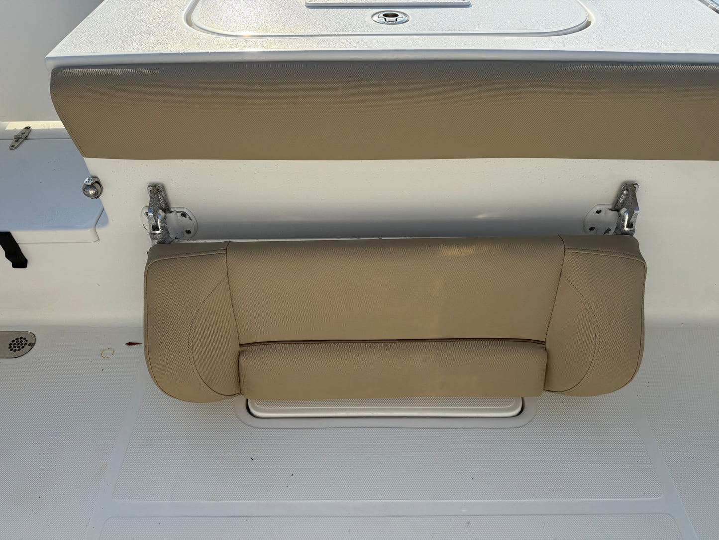 2017 Sea Hunt Gamefish 25