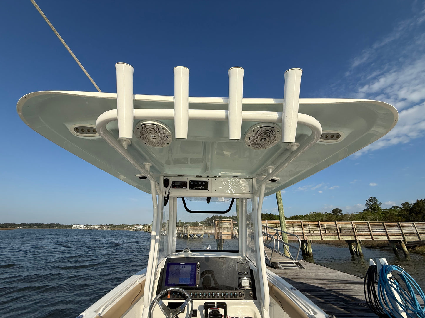 2017 Sea Hunt Gamefish 25