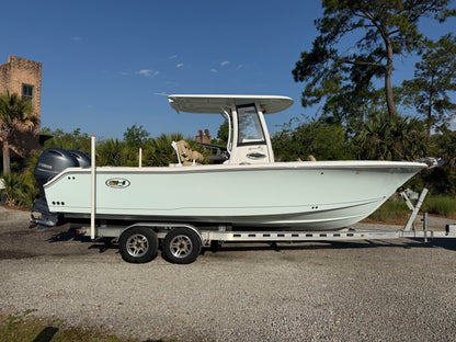 2017 Sea Hunt Gamefish 25