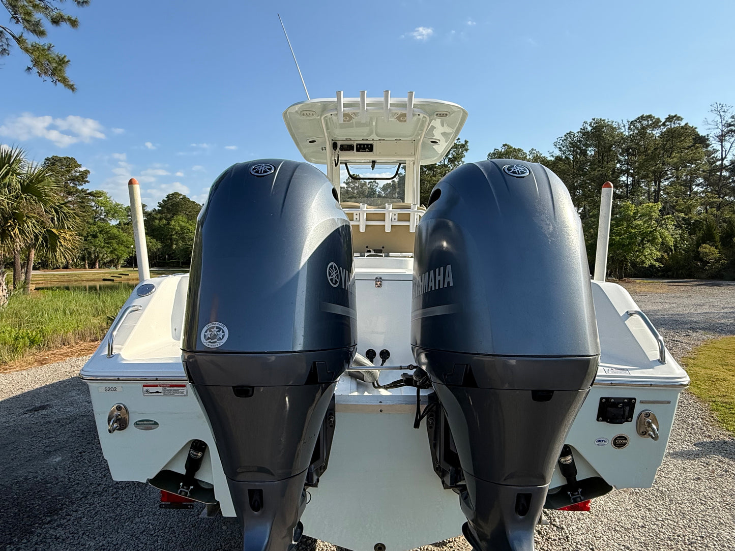 2017 Sea Hunt Gamefish 25