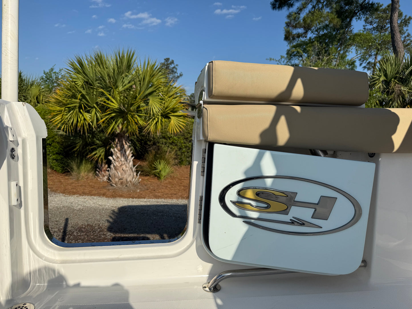 2017 Sea Hunt Gamefish 25