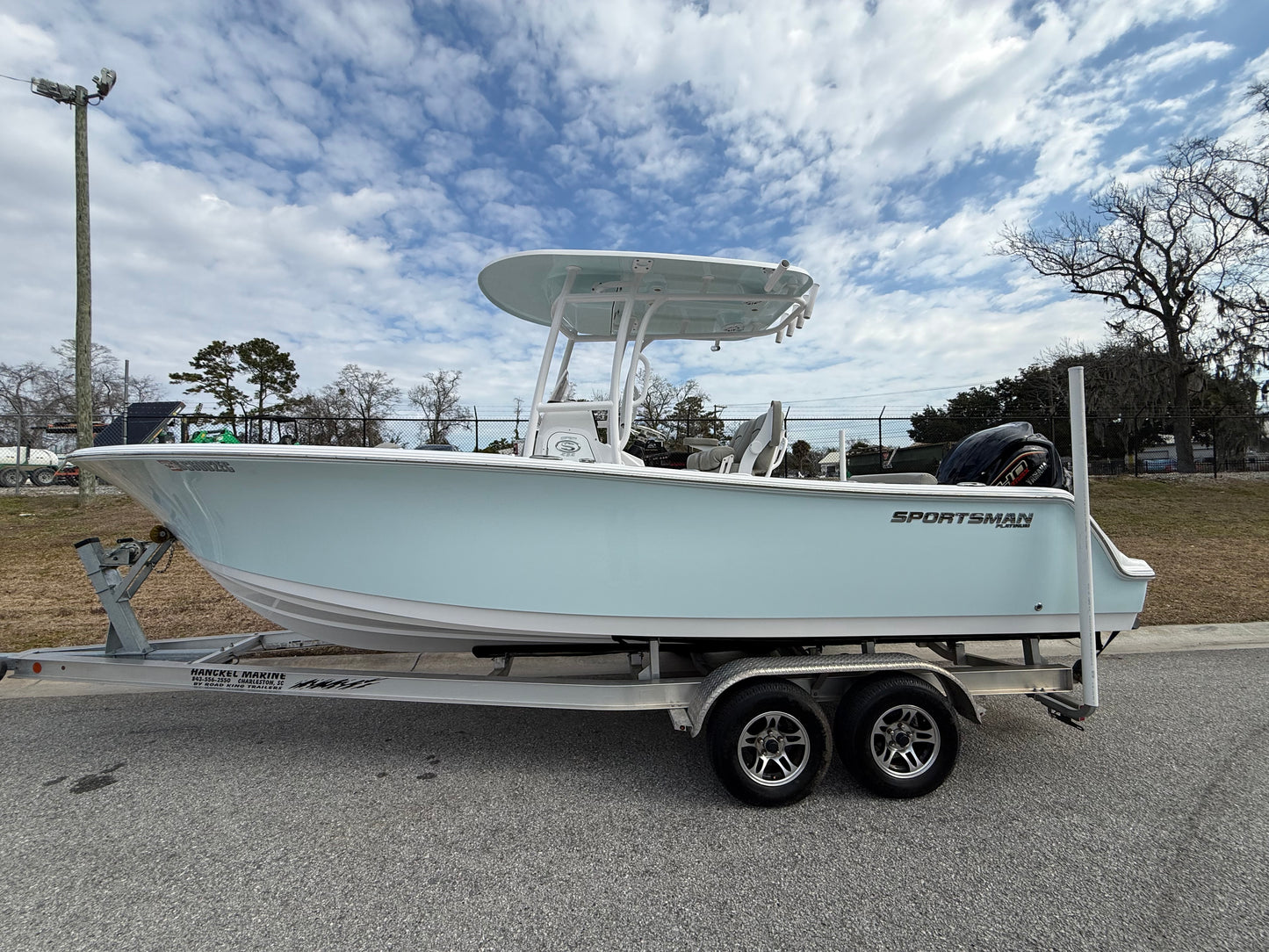 2023 Sportsman 232 Open Platinum