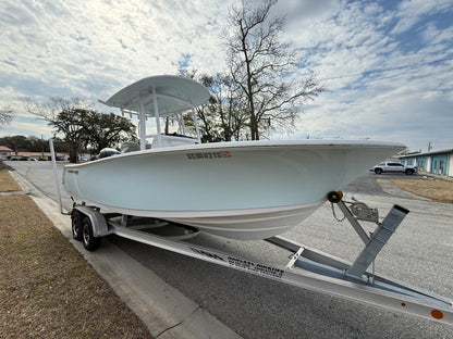 2023 Sportsman 232 Open Platinum