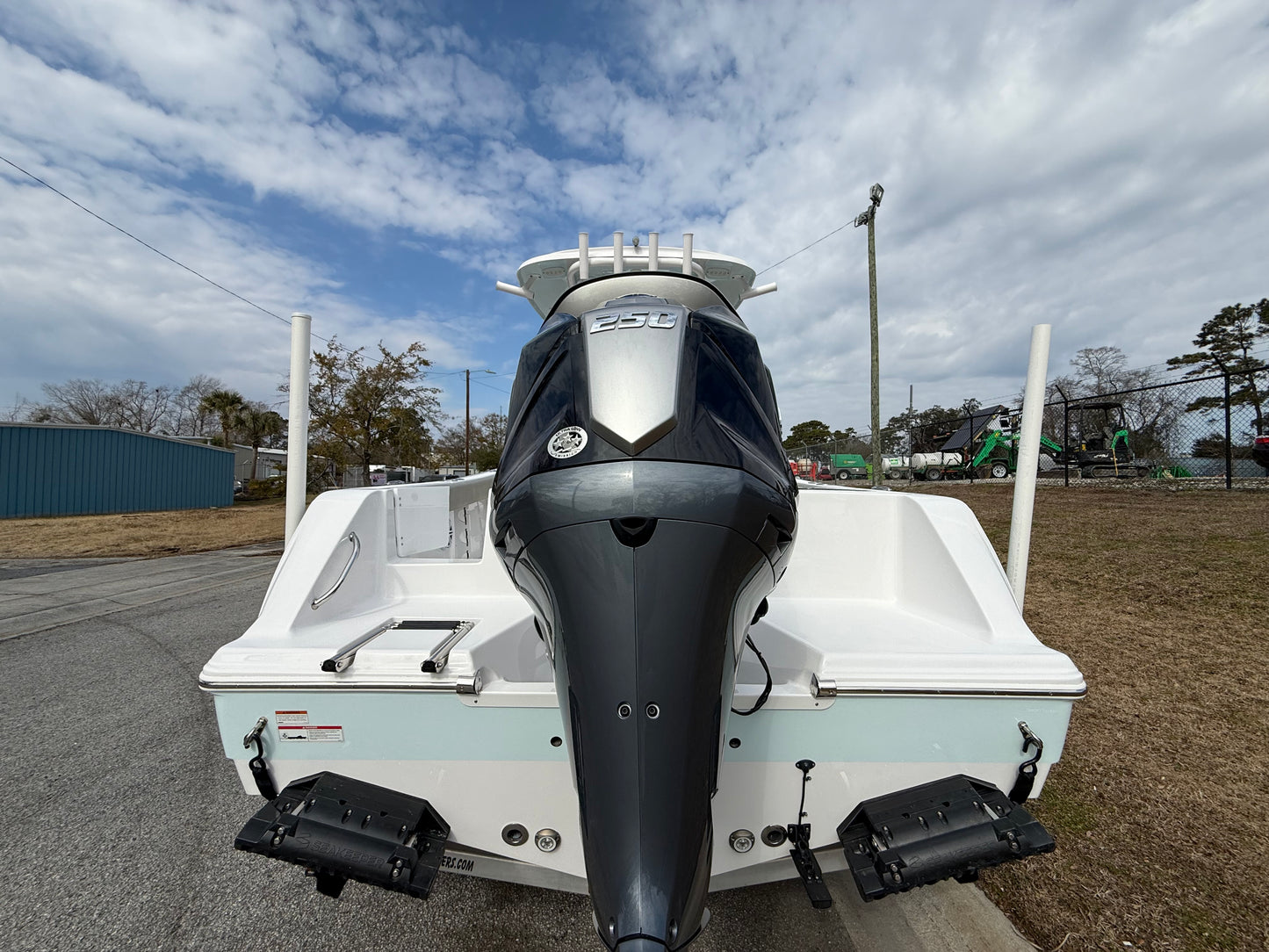 2023 Sportsman 232 Open Platinum