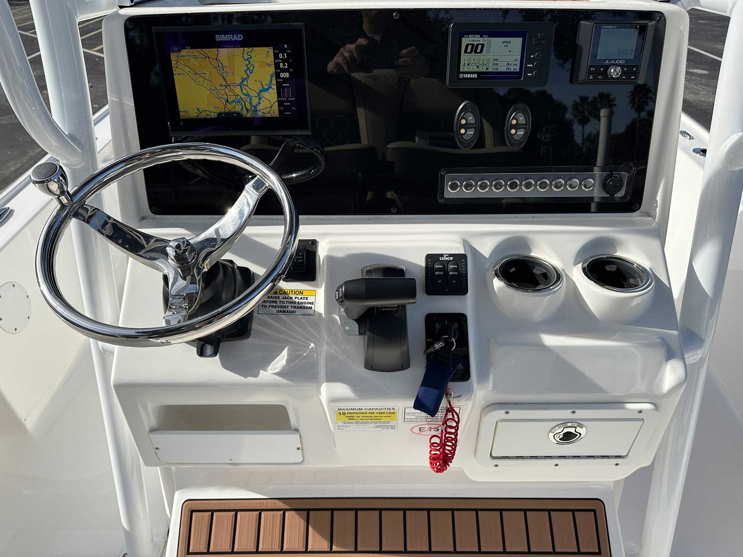 2019 Tidewater 2410 Bay Max