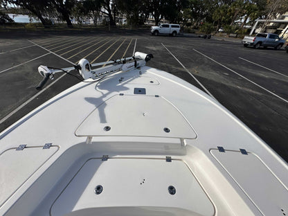 2019 Tidewater 2410 Bay Max
