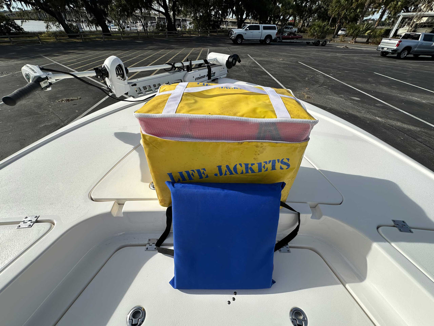 2019 Tidewater 2410 Bay Max