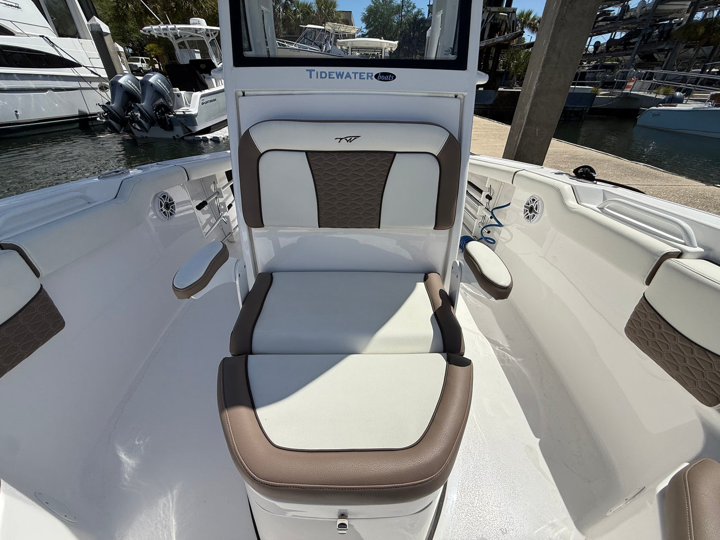 2025 Tidewater 272CC Adventure