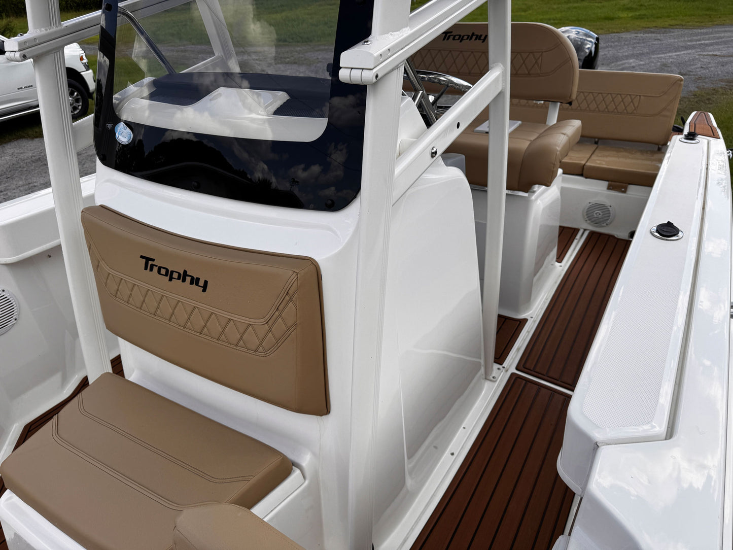 2023 Bayliner Trophy T20CC